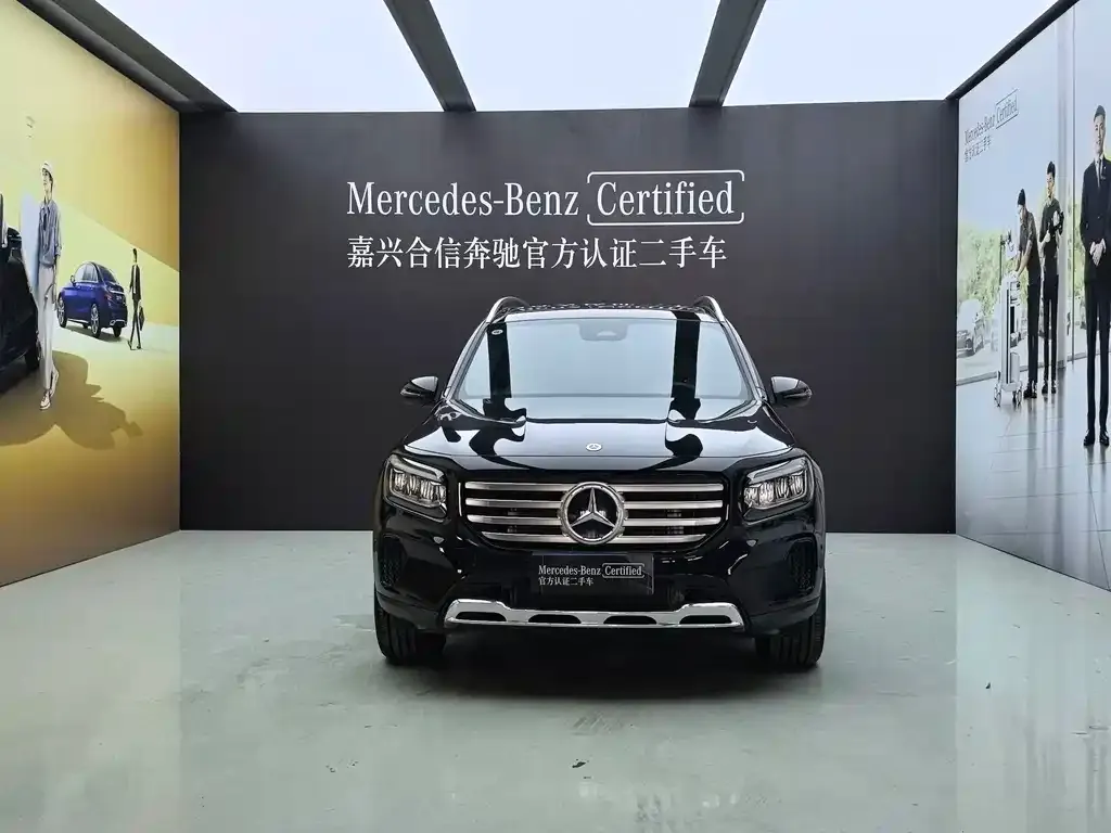 Mercedes-Benz GLB — фото 10