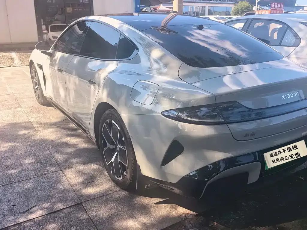 Xiaomi SU7 — фото 9