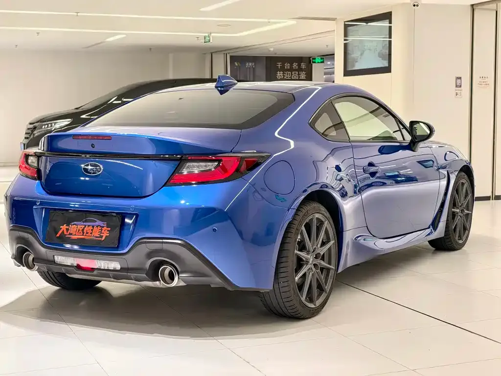 Subaru BRZ — фото 3