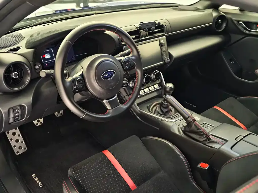 Subaru BRZ — фото 10
