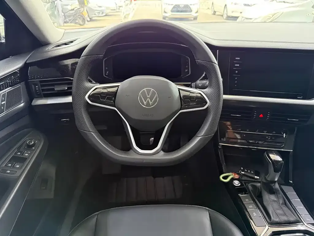Volkswagen Passat — фото 5