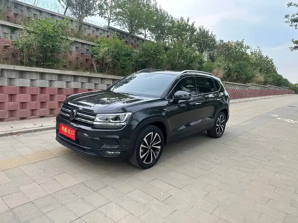 Volkswagen Tharu — фото 1