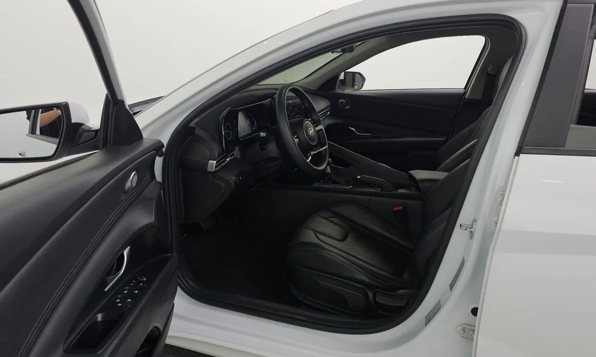 Hyundai AVANTE 2024 из KR, фото 6