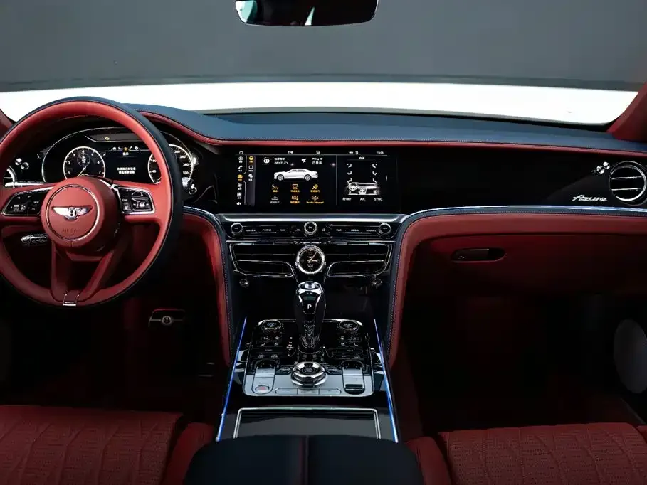Bentley Flying Spur — фото 10