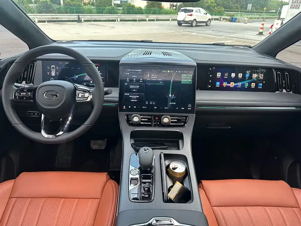 GAC Motor Trumpchi E9 — фото 7