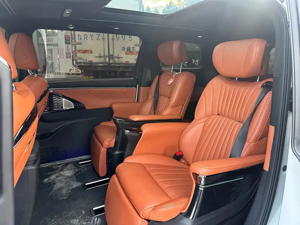 GAC Motor Trumpchi E9 — фото 3