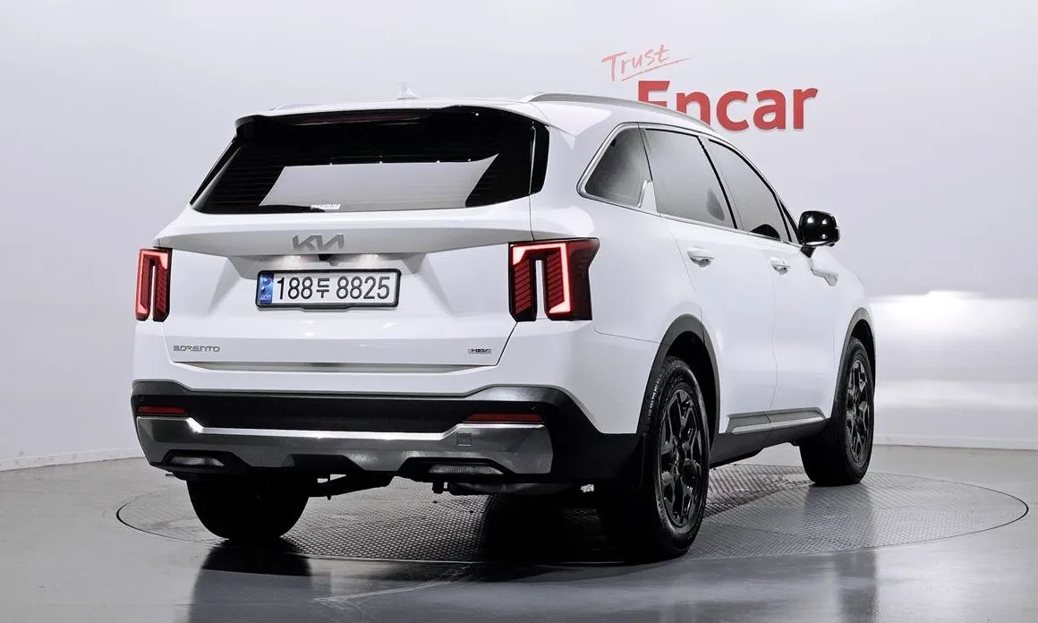 Kia Sorento — фото 4