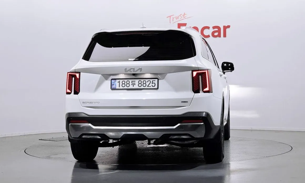 Kia Sorento — фото 3