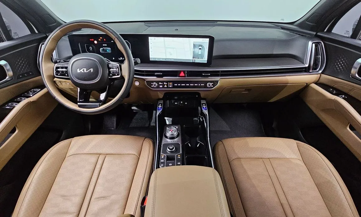 Kia Sorento — фото 10