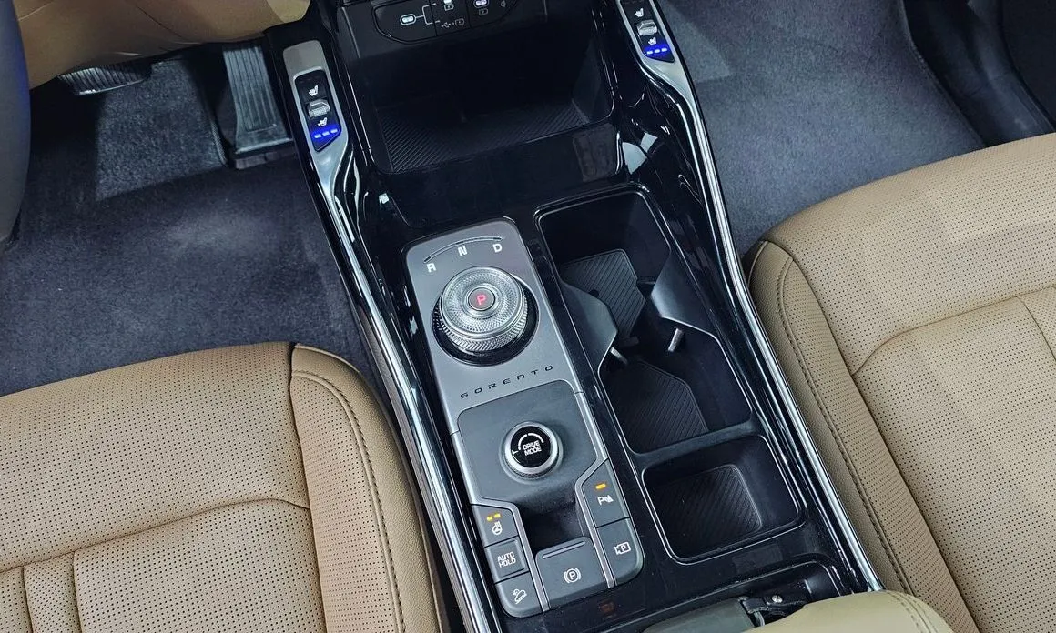 Kia Sorento — фото 2