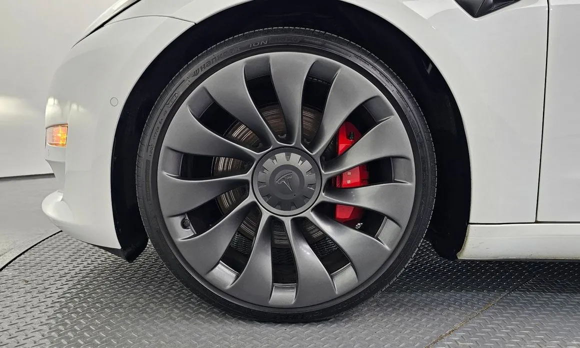 Tesla Model 3 2021 из KR, фото 9