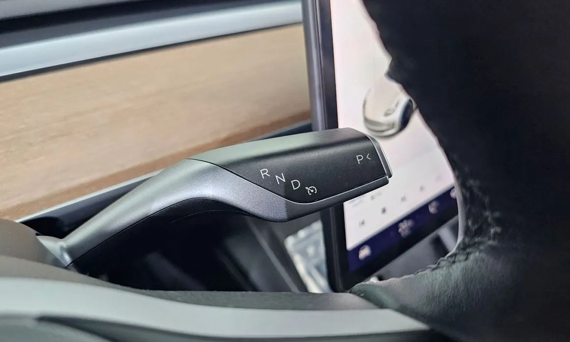 Tesla Model 3 2021 из KR, фото 4