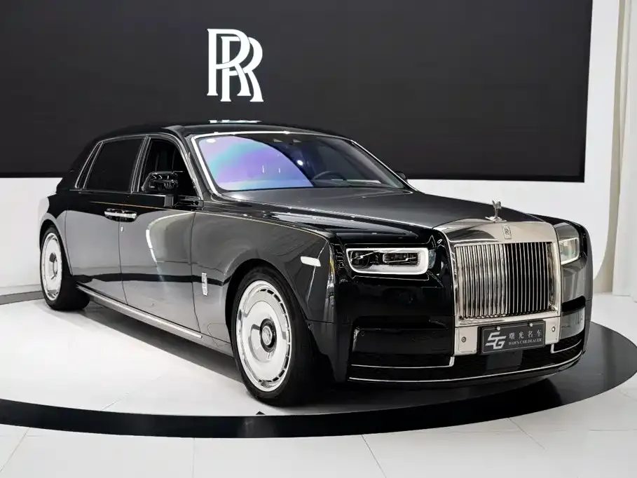 Rolls-Royce Phantom — фото 9