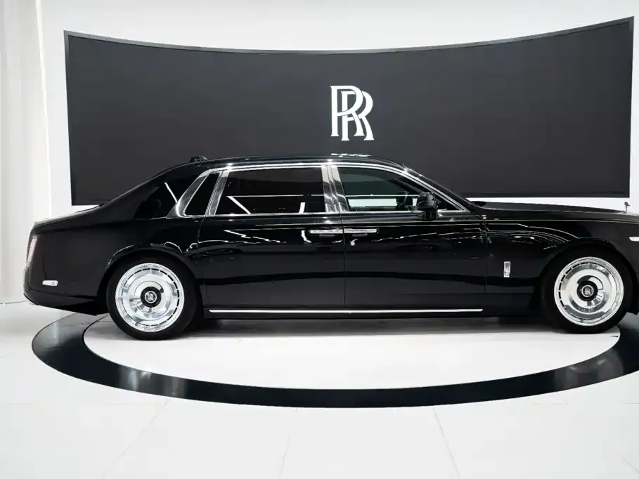 Rolls-Royce Phantom — фото 3