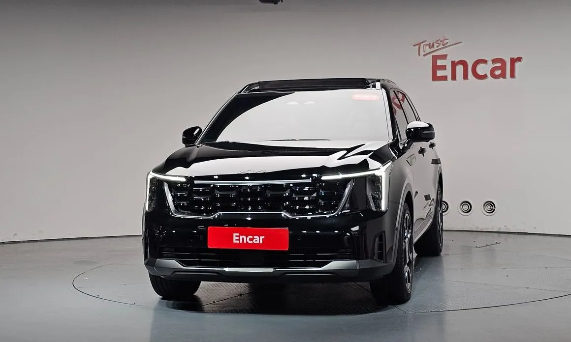 Kia Sorento — фото 6