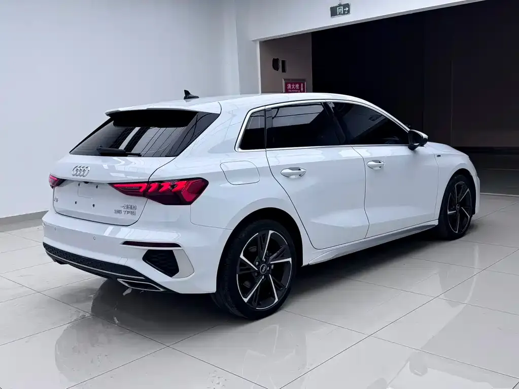 Audi A3 — фото 5