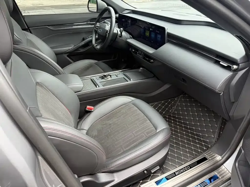 Ford Mondeo 2024 из CN, фото 5