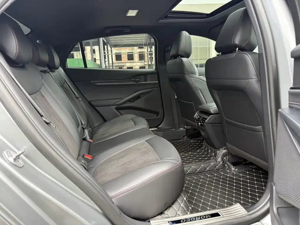 Ford Mondeo 2024 из CN, фото 6