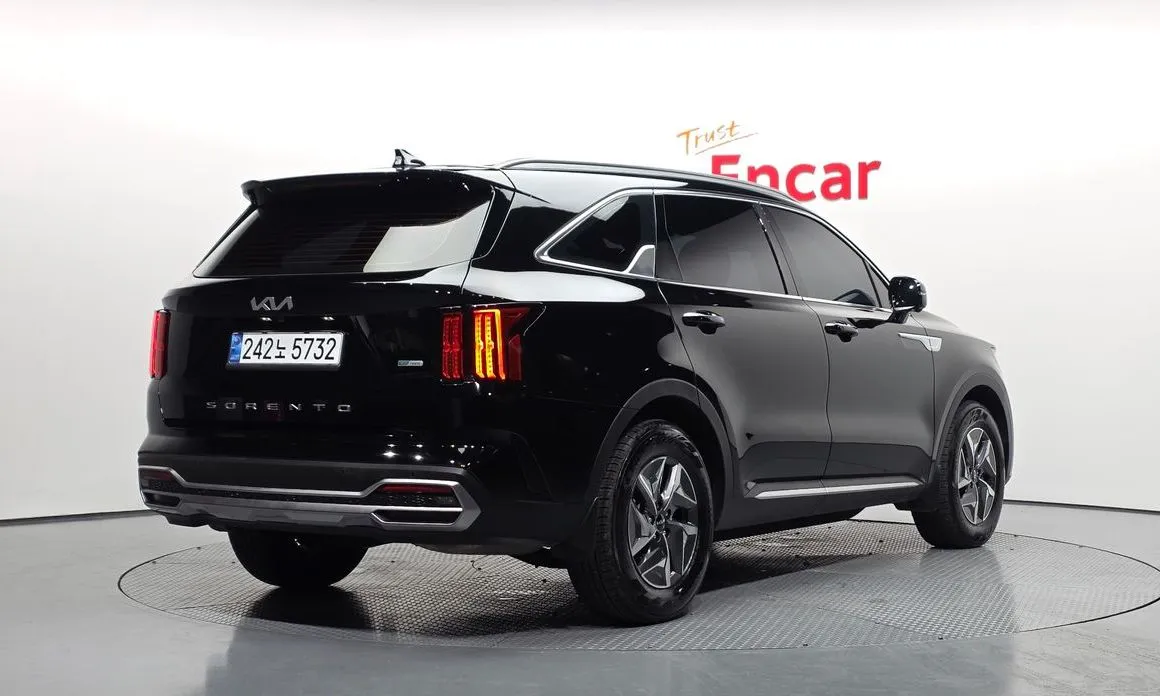 Kia Sorento — фото 4