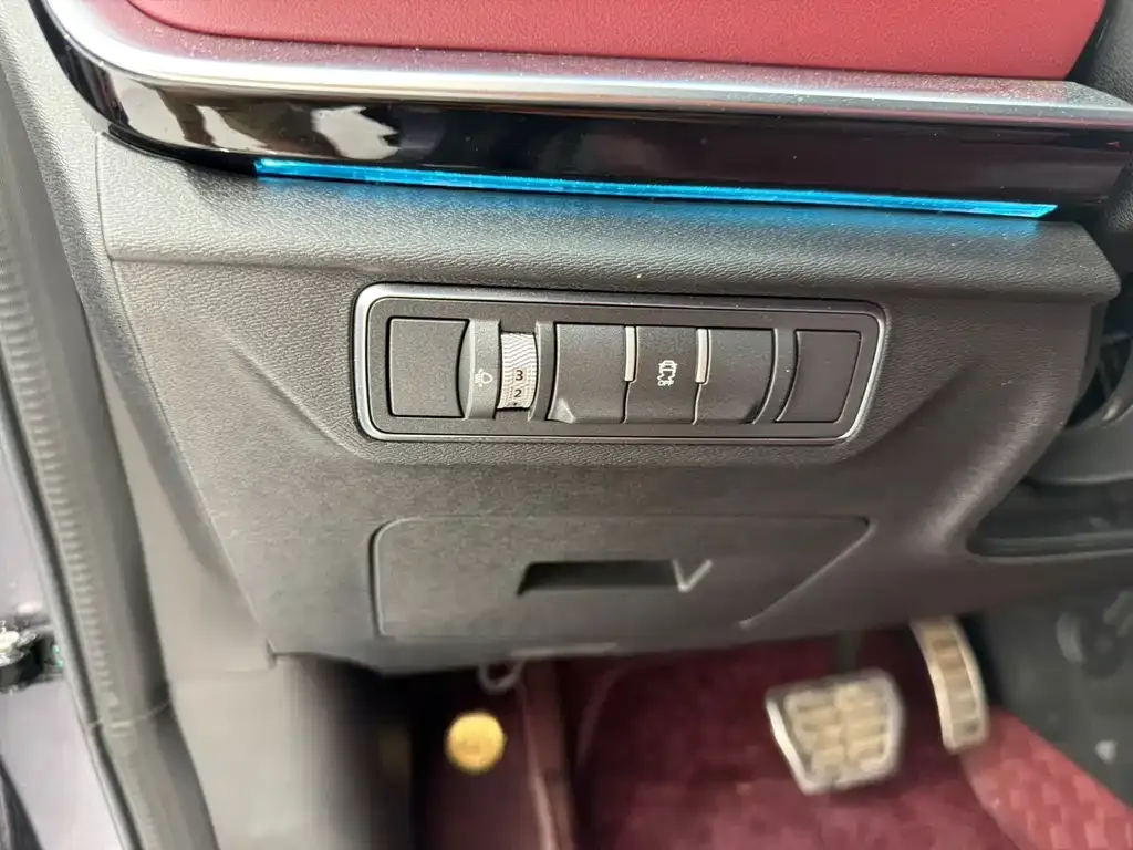 Jetour X70 PLUS — фото 10