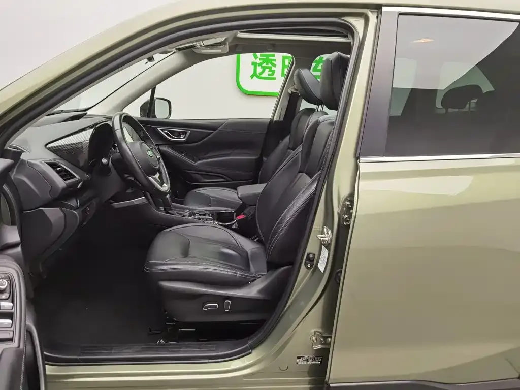 Subaru Forester 2021 из CN, фото 10