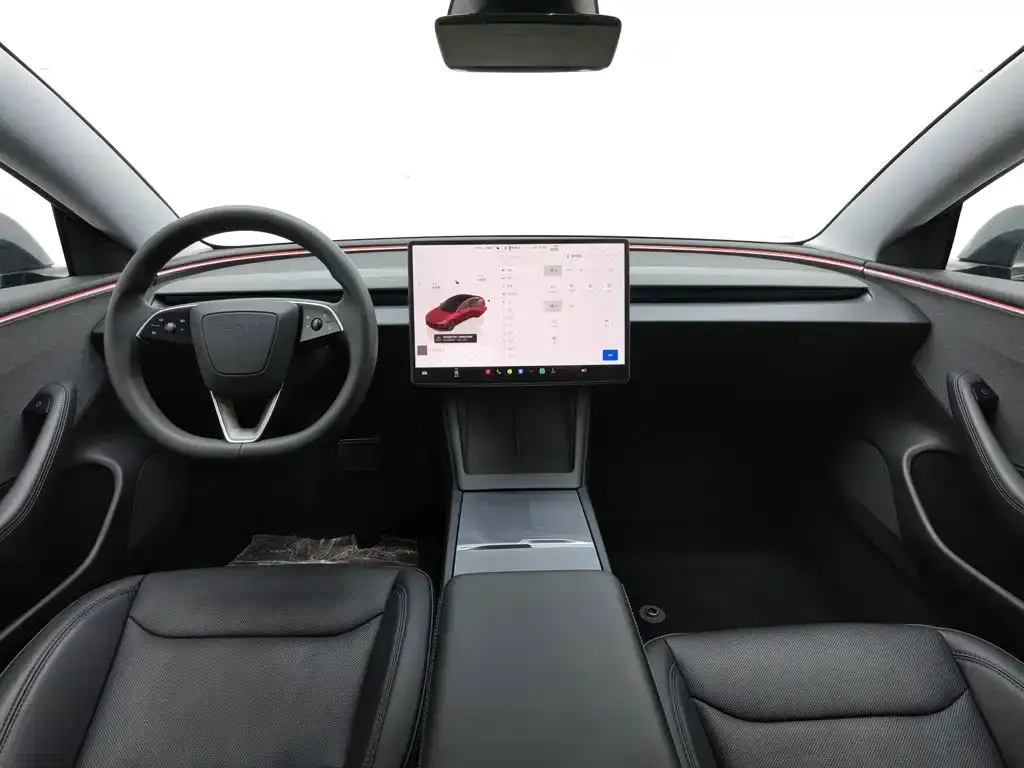 Tesla Model 3 — фото 9