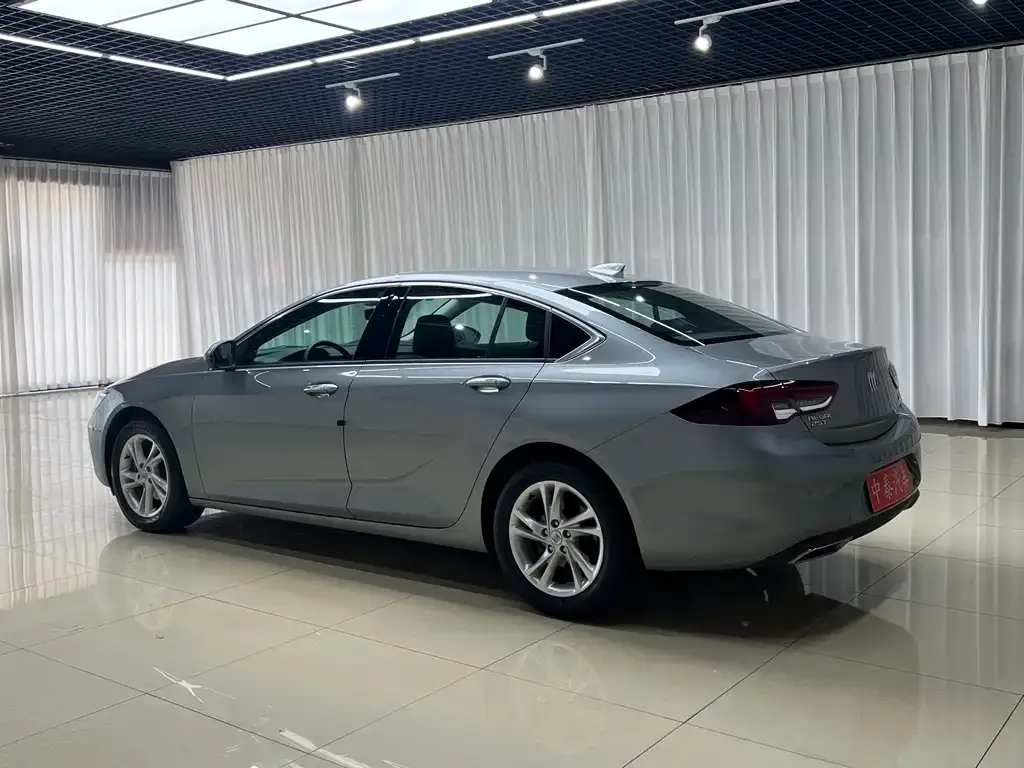 Buick Regal — фото 2