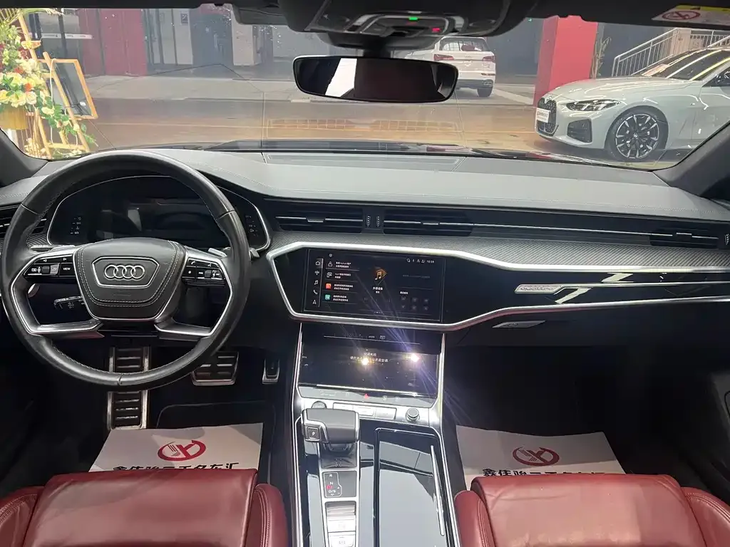 Audi A7L — фото 4
