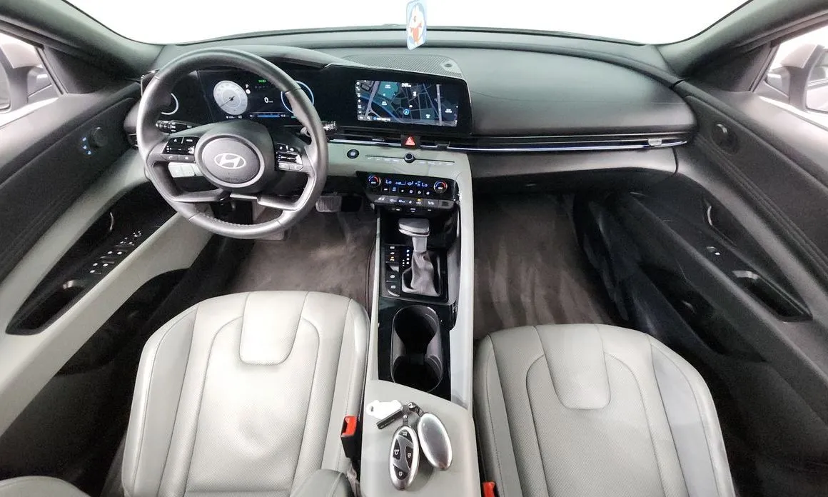 Hyundai AVANTE — фото 9