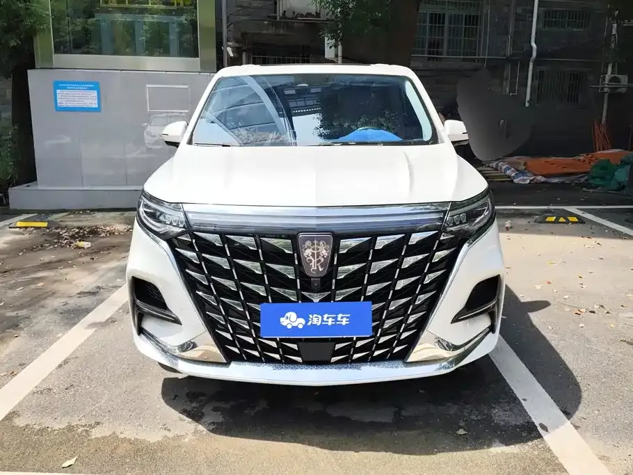 Roewe iMAX8 — фото 10