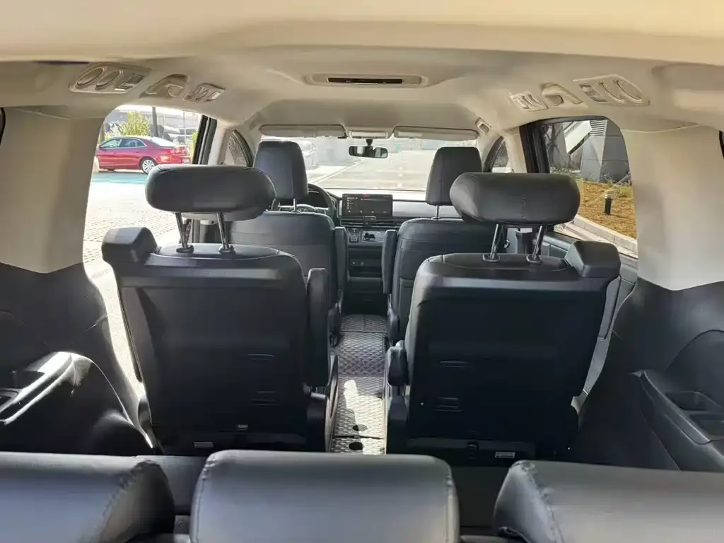 Honda Odyssey — фото 2
