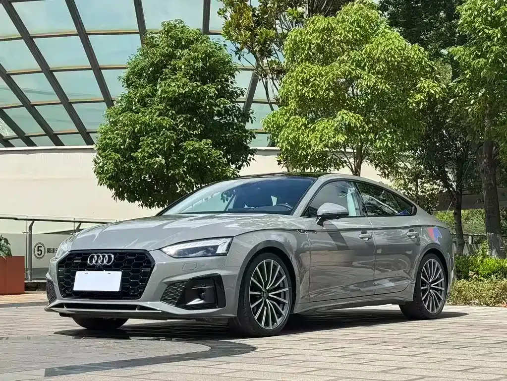 Audi A5 (Import) — фото 1