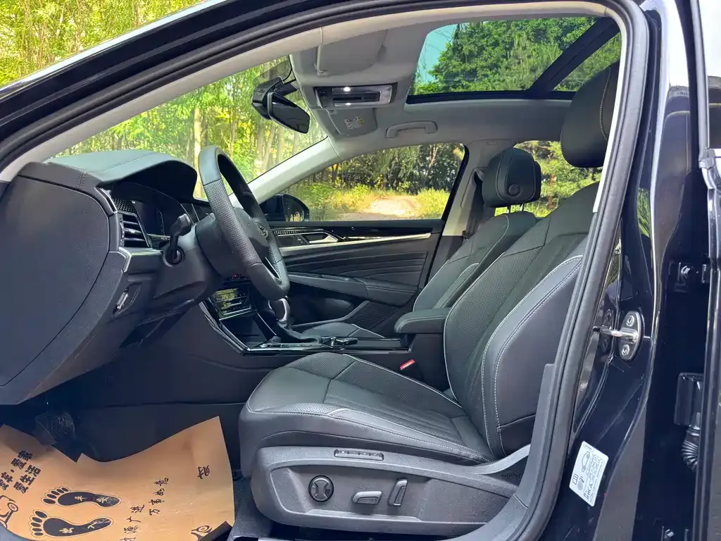 Volkswagen Passat — фото 7