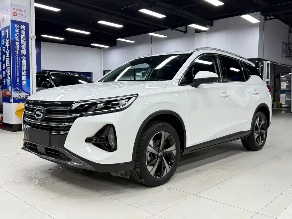 GAC Motor Trumpchi GS4 — фото 1