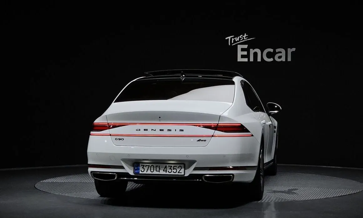 Genesis G90 — фото 10