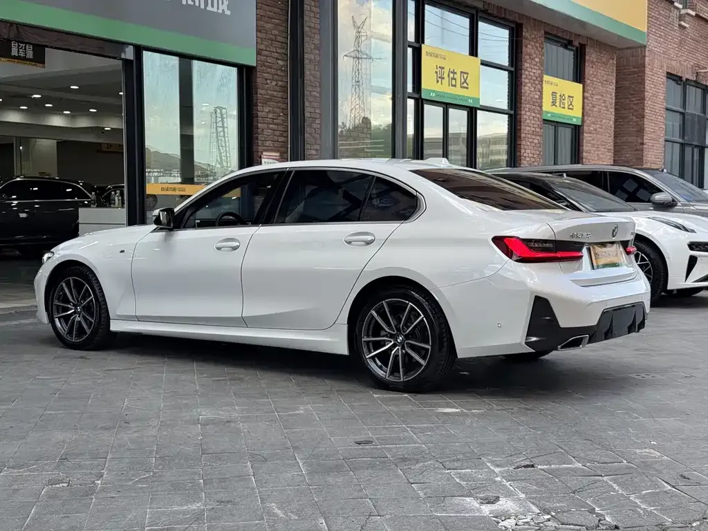 BMW 3 Series — фото 10
