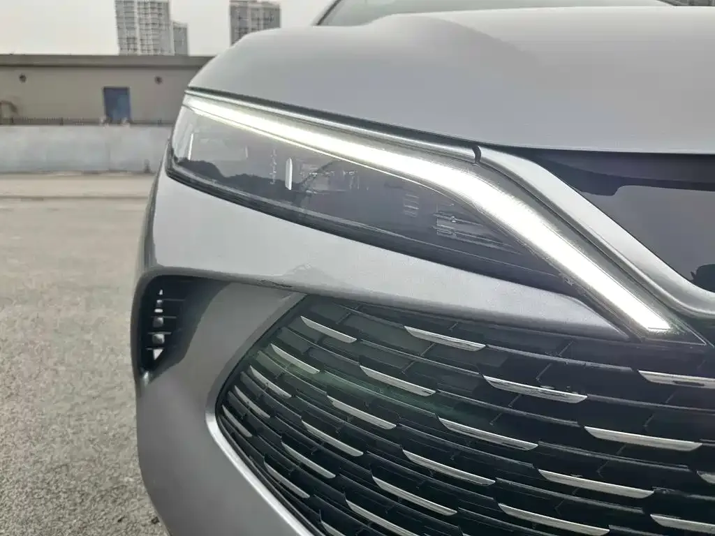 BYD Qin L — фото 2