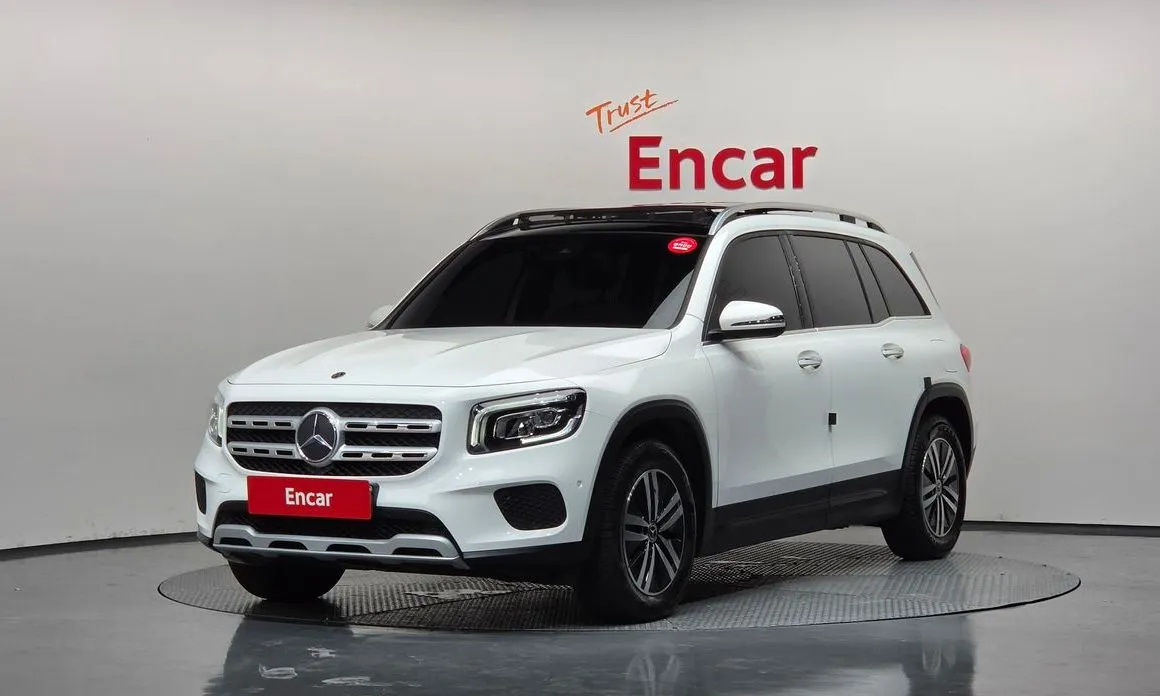 Mercedes-Benz GLB-Class — фото 1