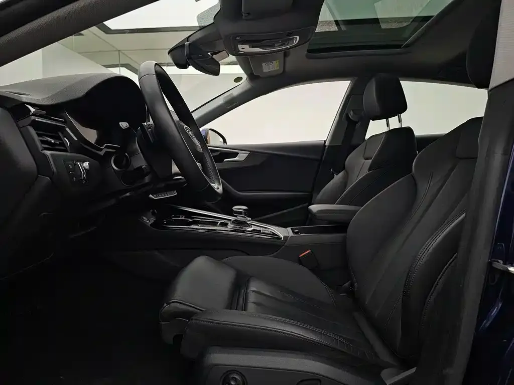 Audi A5 (Import) — фото 3