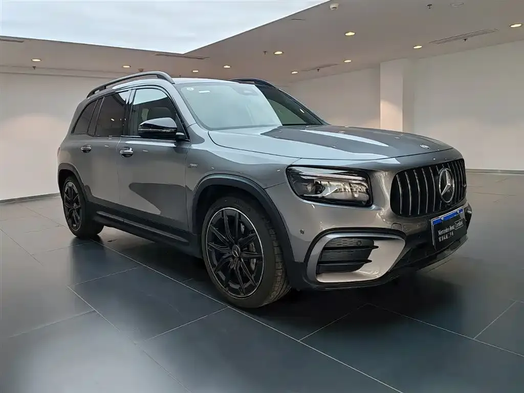 Mercedes-Benz GLB AMG — фото 3