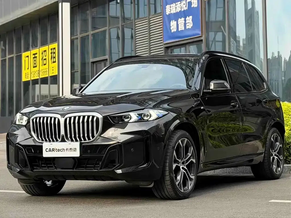 BMW X5 — фото 1