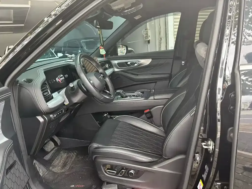 GAC Motor Trumpchi GS8 — фото 2