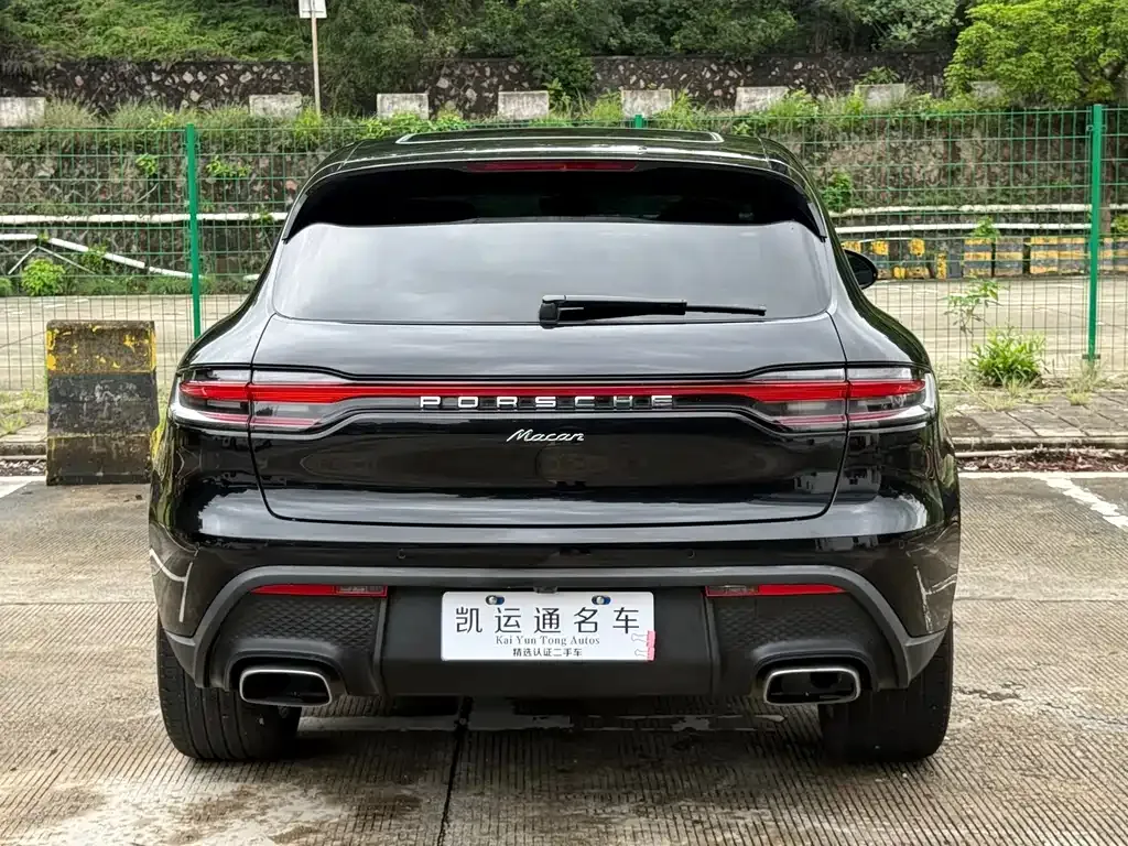 Porsche Macan — фото 10