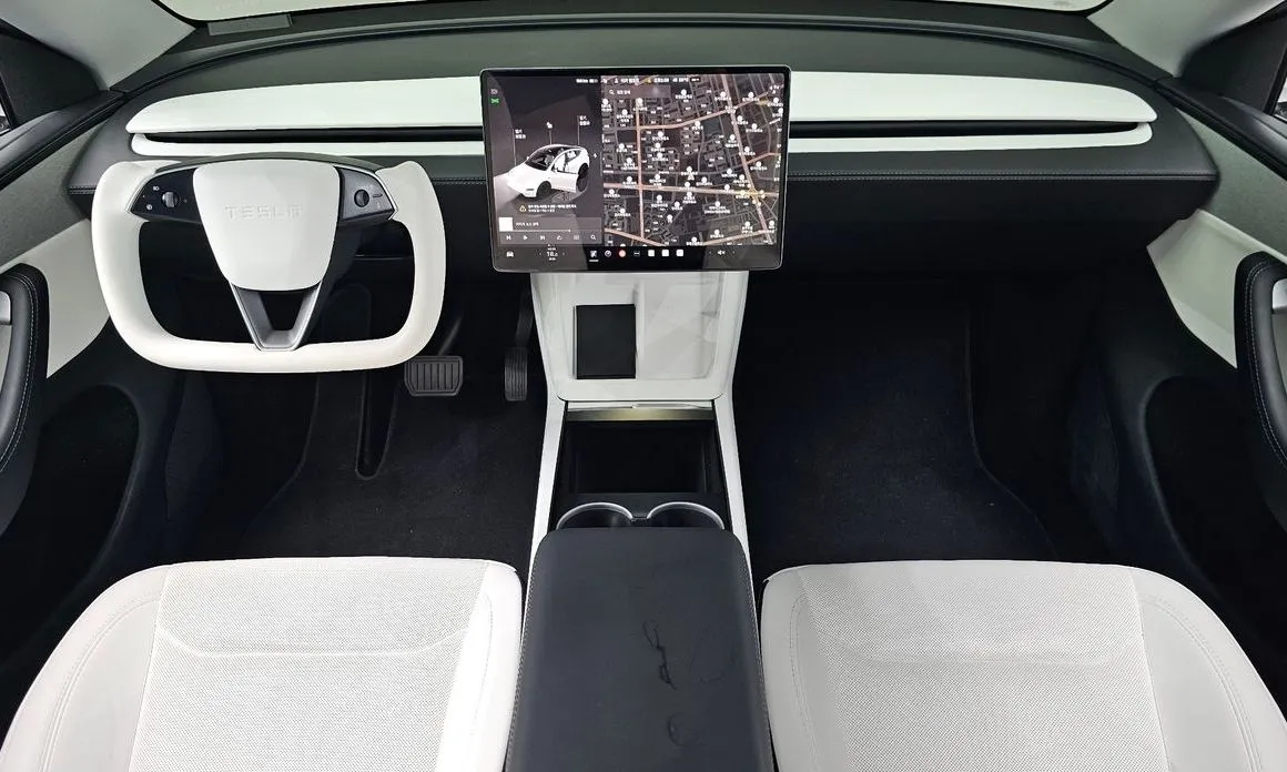 Tesla Model Y — фото 3