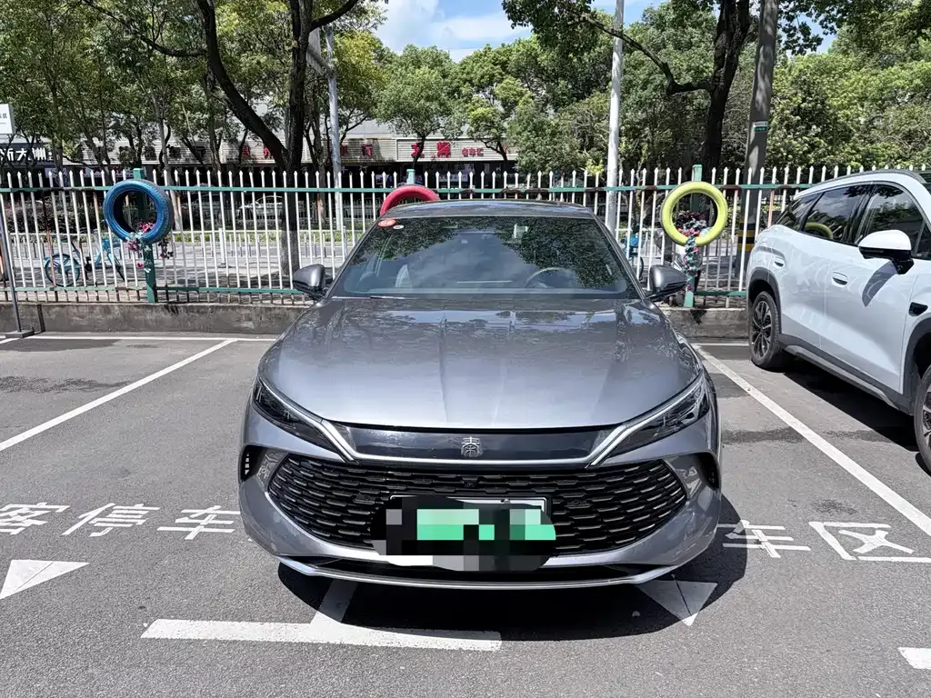 BYD Qin L — фото 9