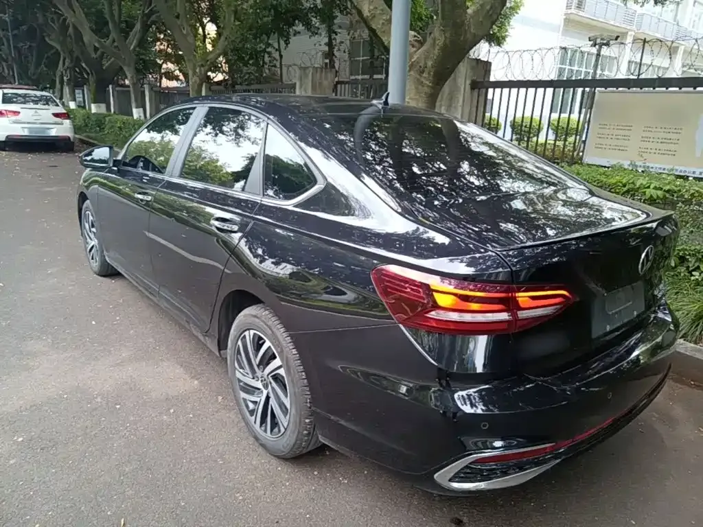 Volkswagen Lavida 2023 из CN, фото 5