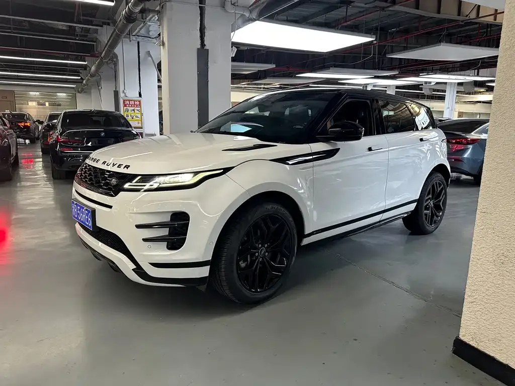 Land Rover Evoque — фото 1