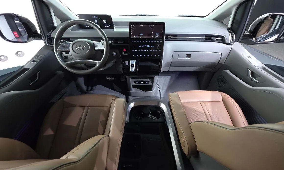 Hyundai Staria — фото 8