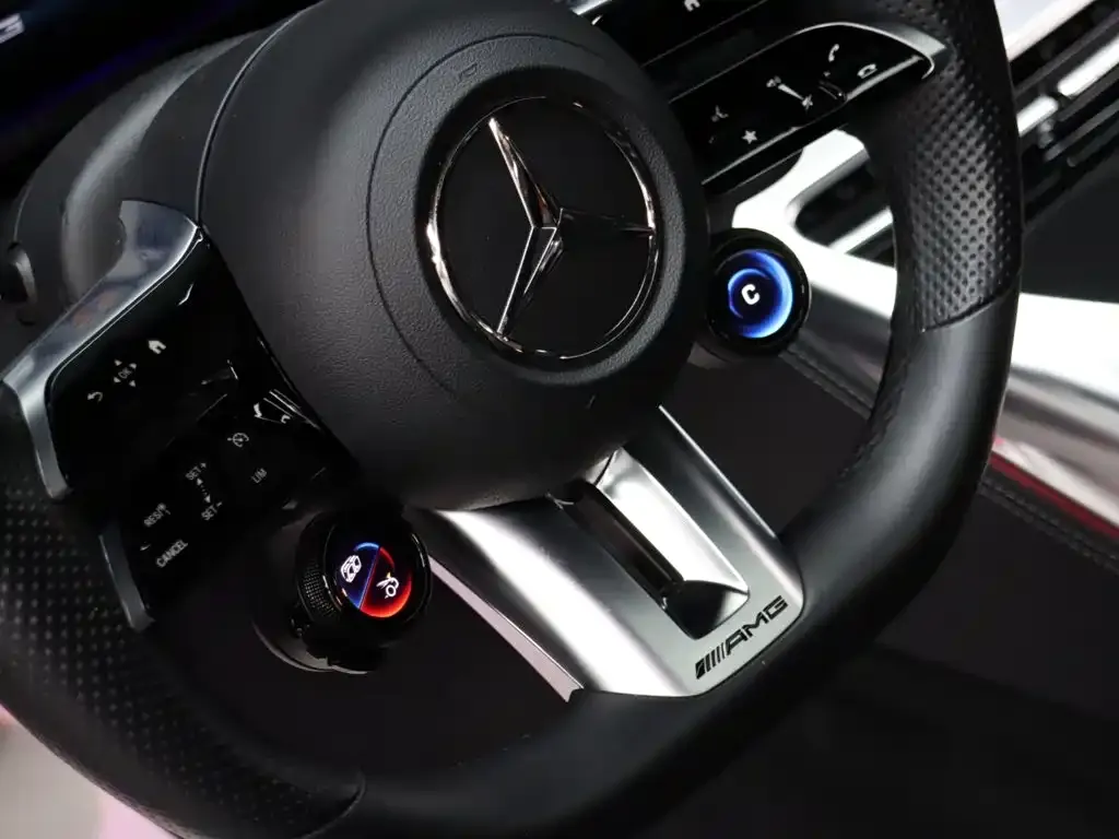 Mercedes-Benz AMG GT — фото 7