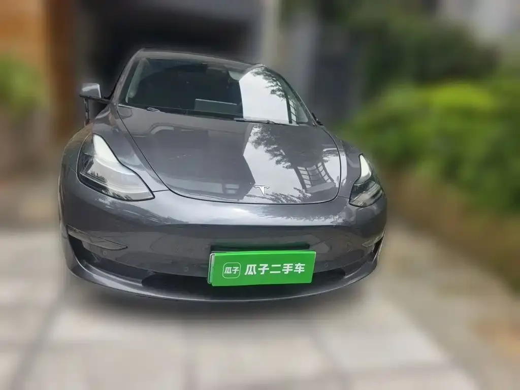 Tesla Model 3 — фото 5